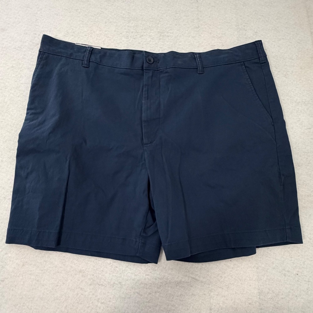IZOD Saltwater Mens 42 Navy Blue Stretch Chino Shorts 7 Inch Inseam Classic Fit